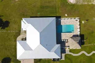 5371 S 25th St, Fort Pierce, FL 34981 - Photo 2