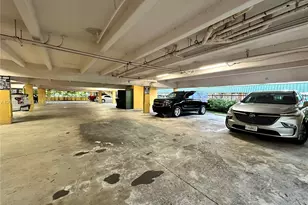1975 NE 135th St, North Miami, FL 33181 - Photo 16