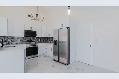 1792 SW 84th Ave, Miramar, FL 33025 - Photo 8