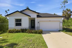 136 Lomas Rd, Other City - In The State Of Florida, FL 33947 - Photo 2