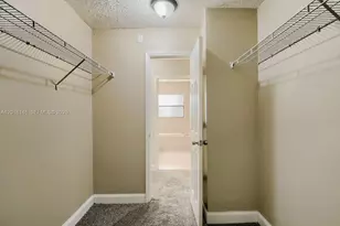 8515 NW 83rd St, Tamarac, FL 33321 - Photo 24