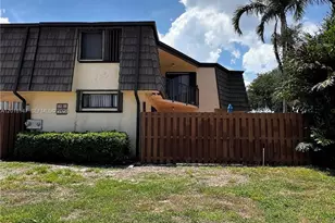 192 Springdale Cir, Palm Springs, FL 33461 - Photo 26