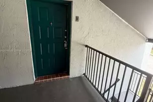 7160 NW 179th St, Hialeah, FL 33015 - Photo 20