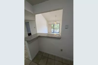 7160 NW 179th St #310, Hialeah, FL 33015 - Photo 12