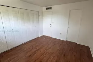7160 NW 179th St, Hialeah, FL 33015 - Photo 20