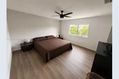 709 Bald Cypress Rd, Weston, FL 33327 - Photo 8