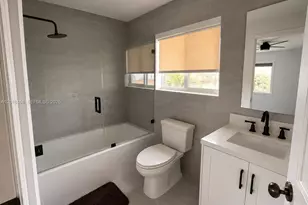 709 Bald Cypress Rd, Weston, FL 33327 - Photo 10