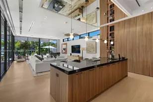 1420 W 23rd St, Miami Beach, FL 33140 - Photo 20