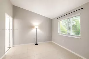 2151 NW 77th Way, Pembroke Pines, FL 33024 - Photo 6