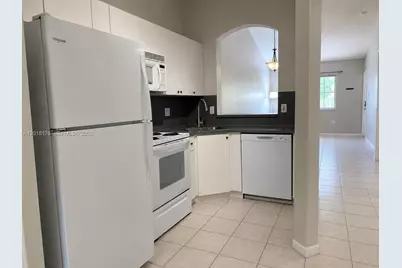 2151 NW 77th Way #205, Pembroke Pines, FL 33024 - Photo 14