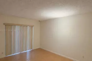 10908 SW 72nd St, Miami, FL 33173 - Photo 24