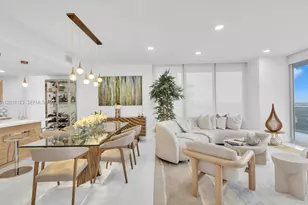 16385 Biscayne Blvd, North Miami Beach, FL 33160 - Photo 2
