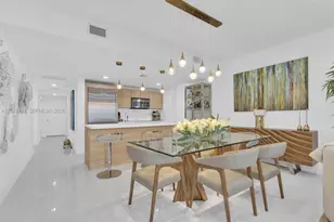 16385 Biscayne Blvd, North Miami Beach, FL 33160 - Photo 6