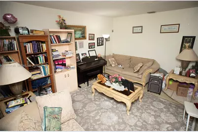 1100 NE 160th Ter, North Miami Beach, FL 33162 - Photo 2