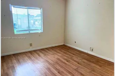 8208 W Bitterbush Ln, Port Saint Lucie, FL 34952 - Photo 6