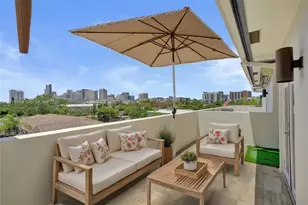 820 NE 7th St, Fort Lauderdale, FL 33304 - Photo 1
