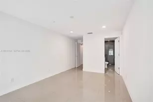 820 NE 7th St, Fort Lauderdale, FL 33304 - Photo 20