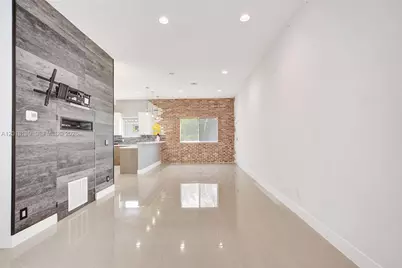 820 NE 7th St #G, Fort Lauderdale, FL 33304 - Photo 30