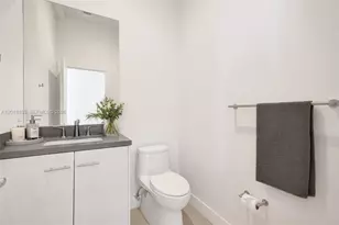 820 NE 7th St, Fort Lauderdale, FL 33304 - Photo 30