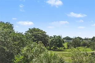 3250 N Palm Aire Dr, Pompano Beach, FL 33069 - Photo 30