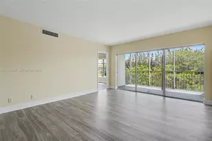 3250 N Palm Aire Dr, Pompano Beach, FL 33069 - Photo 30