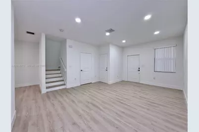 5408 SW 14th Ct, North Lauderdale, FL 33068 - Photo 10