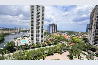 19400 Turnberry Way #1132, Aventura, FL 33180 - Photo 6