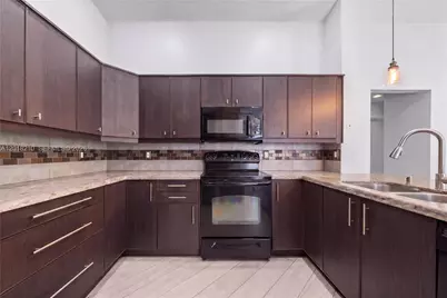 4334 Mahogany Ridge Dr #4334, Weston, FL 33331 - Photo 4