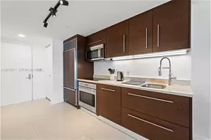 465 Brickell Ave, Miami, FL 33131 - Photo 6