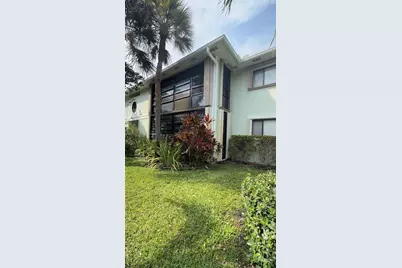 761 NE 199th St #102, Miami, FL 33179 - Photo 20