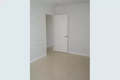 149 NW 17th Pl, Miami, FL 33125 - Photo 16