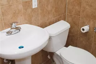 149 NW 17th Pl, Miami, FL 33125 - Photo 24