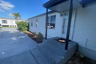 19800 SW 180th Ave, Miami, FL 33187 - Photo 2