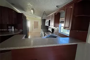 19800 SW 180th Ave, Miami, FL 33187 - Photo 10