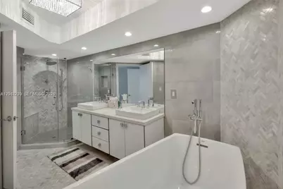 16425 Collins Ave #1612, Sunny Isles Beach, FL 33160 - Photo 18