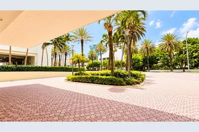 1621 Collins Ave #310, Miami Beach, FL 33139 - Photo 58