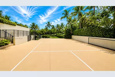 1621 Collins Ave #310, Miami Beach, FL 33139 - Photo 48