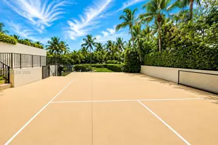 1621 Collins Ave, Miami Beach, FL 33139 - Photo 48