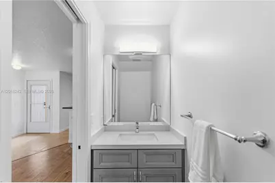 4065 Crystal Lake Dr, Deerfield Beach, FL 33064 - Photo 32