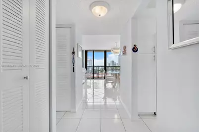 2017 S Ocean Dr #910, Hallandale Beach, FL 33009 - Photo 2