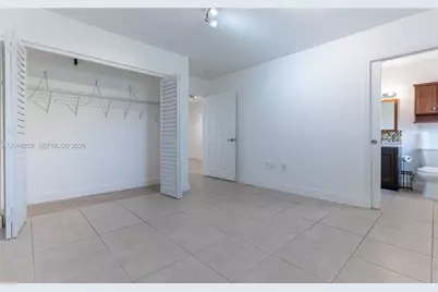 335 Georgia St, Hollywood, FL 33019 - Photo 12