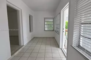 4601 SW 5th St, Miami, FL 33134 - Photo 10