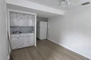 4601 SW 5th St, Miami, FL 33134 - Photo 20