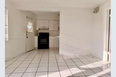 1610 NW N River Dr #303, Miami, FL 33125 - Photo 6