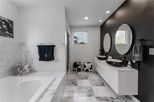 9715 SW 89th Ct, Miami, FL 33176 - Photo 18
