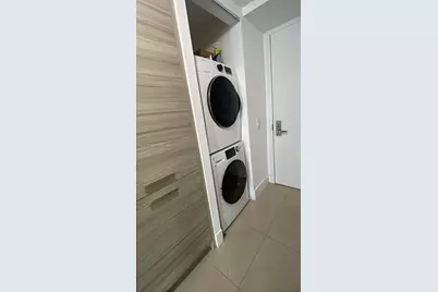 1300 Brickell Bay Dr #2000, Miami, FL 33131 - Photo 46