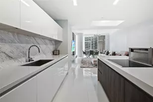 851 NE 1st Ave, Miami, FL 33132 - Photo 16