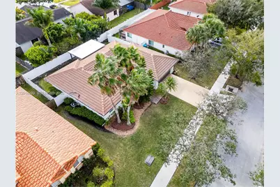 16894 Crestview Ln #0, Weston, FL 33326 - Photo 52