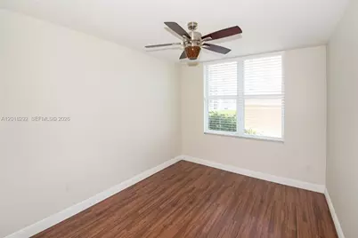 511 SE 5th Ave #704, Fort Lauderdale, FL 33301 - Photo 10