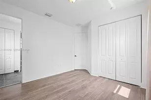3323 W 96 Pl, Hialeah, FL 33018 - Photo 36